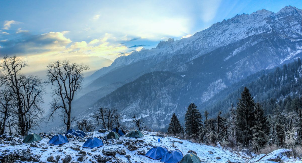 Camping-at-Winter-Kuari-Pass-Trek